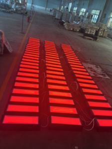 Système de communication routière intelligent à LED avec feux de circulation synchronisés pour les piétons pour un transport intelligent - Product Image 5