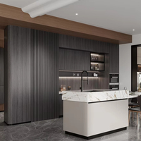 Meubles de cuisine sur mesure Lesso Home, armoires de cuisine modernes ouvertes, armoires de cuisine de luxe en bois avec îlot de salle à manger
