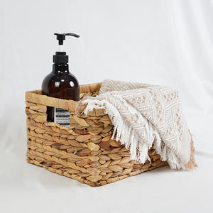 ตะกร้าเก็บของสานมือทรงสี่เหลี่ยมผืนผ้า ตะกร้าฟางธรรมชาติ สำหรับจัดระเบียบโต๊ะในห้องนั่งเล่น ตกแต่งบ้าน - Product Image 3