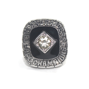 Bague de champion des Auckland Raiders 1967 en alliage plaqué argent 925, unisexe, style hip-hop rock, géométrique, avec strass en cristal de laboratoire, pour les fans - Product Image 1