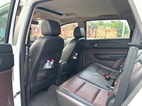 SUV Essence Lifan Maiwei 1.5L AT 7 Places de Haute Valeur 2016 avec Toit Ouvrant, Caméra Arrière et Intérieur Spacieux pour l'Exportation