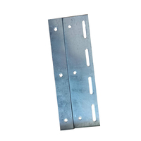 Système de rail de suspension pour cadre de porte pour rideau à lames en PVC