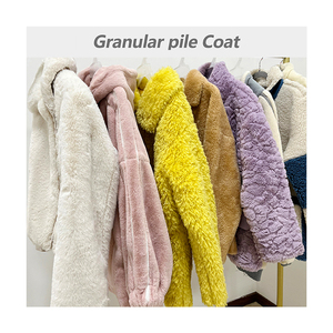 Queue d'hiver courte originale pour femmes, vente en gros <span class=keywords><strong>de</strong></span> produits d'occasion à prix réduit, vêtements décontractés en fourrure épaissie en polaire à grain pour femmes - Product Image 4