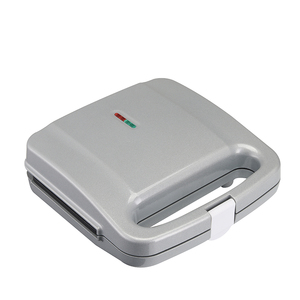 Venta al por mayor <span class=keywords><strong>precio</strong></span> barato OEM 2 Slice Sandwich Maker con opción Waffle Grill Plate 750W para uso en la cocina del hogar - Product Image 1