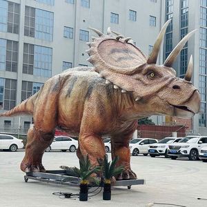 Statue de dinosaure Triceratops animatronique géante de 8 mètres de long avec composants métalliques pour parcs à thème, centres commerciaux et aéroports - Product Image 2