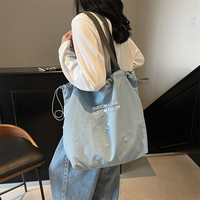 Bolsa de compras de un solo hombro ligera personalizada para jóvenes resistente al agua y bonita con cierre de cordón con asa de cuerda