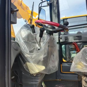 บริการคุณภาพสูง ผลิตในประเทศจีน รถตักดินขนาดเล็กสำหรับงานก่อสร้างถนนในภาคอุตสาหกรรม - Product Image 4