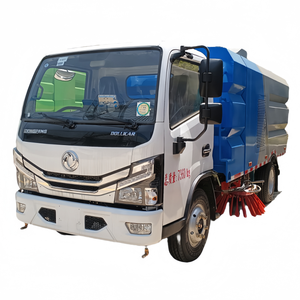 Camión barredor de calles tipo furgoneta Dongfeng 4x2 de alta eficiencia con motor - Product Image 2