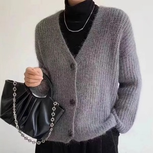 JAC22 25TZ595 Otoño Invierno Nuevo Suéter de Alta Gama con Cuello en V, Suave, Estilo Coreano, Antipilling, Cárdigan de Punto de Poliéster/Algodón - Product Image 1