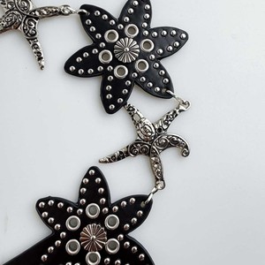 Cinturón de cadena Y2K con estrellas, estilo vintage occidental, de cuero PU con tachuelas, cinturón retro con ojales de estrella y patchwork, cadena de vientre para mujer OEM - Product Image 3