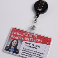 Porte-badge d'identification rigide horizontal en plastique transparent super durable avec fente latérale pour cartes, lanières incluses, vente en gros usine