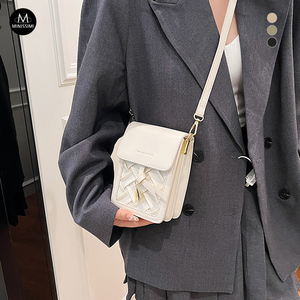 <span class=keywords><strong>Sac</strong></span> à main carré élégant en cuir PU pour femme, mini <span class=keywords><strong>sac</strong></span> à chaîne, directement de l'usine - Product Image 5