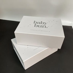 Elegant <b>white</b> collapsible magnetic <b>gift</b> <b>box</b> Silver foil print foldable magnet <b>box</b> Wig cosmetics packaging - Product Image 5