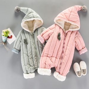 Vendita Diretta dalla Fabbrica, Tutina per Neonati AppleBear, Antiallergica con Cappuccio, Calda in Cotone Biologico, Chiusura a Bottoni, Unisex, Pagliaccetto Invernale - Product Image 6