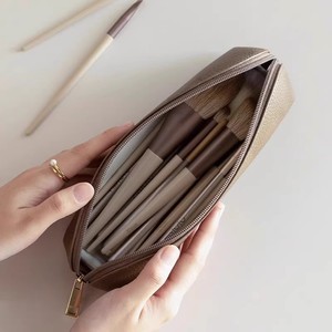 Pochette de voyage en cuir PU pour pinceaux de maquillage, résistante à l'eau, à fermeture ouverte, motif à fils, organiseur de pinceaux cosmétiques - Product Image 3