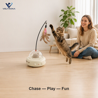 Jouet automatique pour chat, jouet UFO pour chat avec baguette à plumes et clochette, jouet interactif oscillant pour chats et chiens, blanc et rose