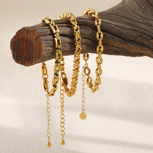 สร้อยข้อมือสแตนเลสสตีลคุณภาพสูง ชุบทอง 18K ดีไซน์คลาสสิก ปรับขนาดได้ เหมาะสำหรับเป็นของขวัญ - Product Image 4