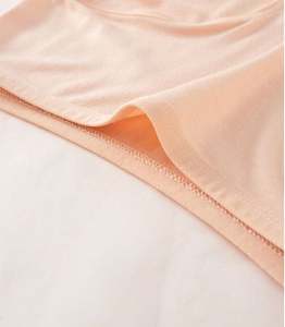 Ensemble de sous-vêtements sans couture de haute qualité pour femmes avec logo personnalisé Lingerie de santé et de sécurité de taille XL avec emballage en poly sac - Product Image 3