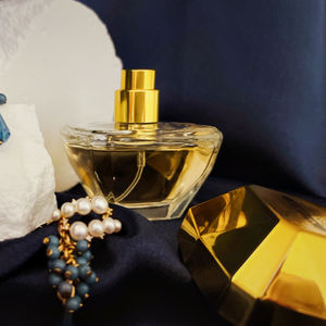 Perfume en Aerosol con Aroma Floral Clásico de Lujo a Bajo Precio, 50 ml 100 ml con Caja, Logotipo Personalizado, Larga Duración, Uso Doméstico para Mujer, <span class=keywords><strong>One</strong></span> <span class=keywords><strong>Million</strong></span> - Product Image 4