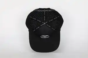 Topi Golf berlubang potongan Laser Pria 5 Panel Logo Patch PVC kustom, topi Golf tali tahan air, topi bisbol olahraga poliester