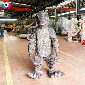 Costume de dinosaure de marche robotique mécanique animatronique costume de dinosaure rapace réaliste costume triceraptor à vendre