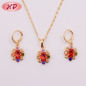 Set di Gioielli da Donna Placcati Oro 18k Laminato, Vendita all'Ingrosso 2017, Set di Orecchini e Collane Oro Moda Messicana - Product Image 6