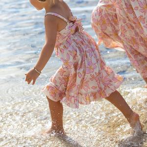 Vestido Hawaiano Infantil con Estampado Floral Personalizado, Estilo Polinesio, 100% Rayón, Tela Suave - Product Image 2