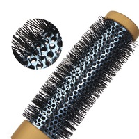 Brosse ronde unique avec manche en bois de hêtre long et céramique, technologie ionique, poils en nylon, séchage rapide des cheveux, coiffage des femmes