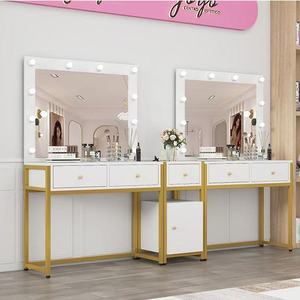Miroir de maquillage éclairé avec tiroirs et cadre métallique — Poste de travail professionnel pour maquilleurs en salon, studio de beauté - Product Image 5