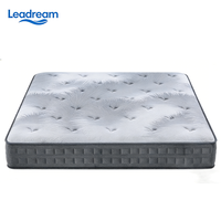 Moderne Federkernmatratze King Size Gel-Memory-Foam-Matratze Mittelfest Atmungsaktiver Stoffbezug Queen Size Schlafzimmermöbel