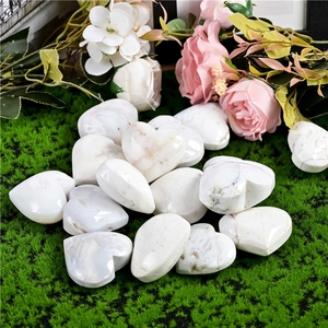 Cœur de géode en agate blanche naturelle, pierre de guérison en cristal, pierre de paume, pierre précieuse pour la décoration intérieure, décorations en cristal - Product Image 1