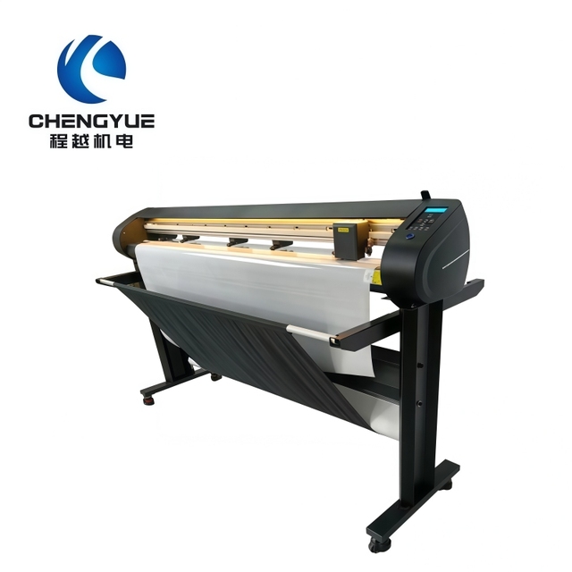 66 Inch Smart Vinyl Cutter Plotter With QR Code Scan and CCD Positioning System for Car Wrap Sticker Making