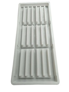 Molde para Lamas de Concreto para Granjas Porcinas Piso de Rejilla Plástica para Parideras de Cerdas y Cerdos de Engorde Molde de PP - Product Image 4