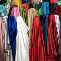 Tissu de doublure en satin 100% polyester 100D 110GSM, tissé, lisse, soyeux, doux, confortable, uni, teint, pour veste, manteau, vêtements