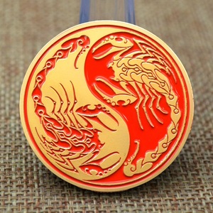 阴阳蝎子24k镀金纪念币奖章 - Product Image 3