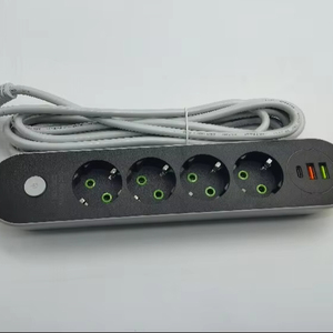 Regletas de Enchufes con Tres Puertos USB y Tipo C, Regletas de Enchufes Más Vendidas con Cable de 3*1.0mm2 - Product Image 1