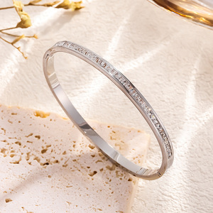 Bracelet en acier inoxydable plaqué électrolytiquement pour femmes, tendance, haut de gamme, niche, tous les étoiles <span class=keywords><strong>du</strong></span> <span class=keywords><strong>ciel</strong></span> n'ont pas tombé, strass exquis, certifié - Product Image 5