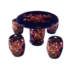 Tavolo da toeletta e sgabelli moderni in ceramica di prugna di gazza blu scuro dipinti a mano cinesi