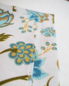 Serviettes de table en lin doux de luxe Accessoires en tissu personnalisés, écologiques et réutilisables - Product Image 5