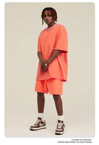 T-shirt unisexe surdimensionné en coton 100% 305 g/m² avec logo personnalisé en gros, t-shirts pour homme surdimensionnés - Product Image 6