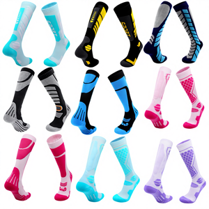 Chaussettes <span class=keywords><strong>de</strong></span> <span class=keywords><strong>ski</strong></span> en laine tricotée professionnelles <span class=keywords><strong>pour</strong></span> enfants et jeunes, hommes et femmes, alpinisme, épaisses, chaudes, en laine mérinos, vente en gros - Product Image 1