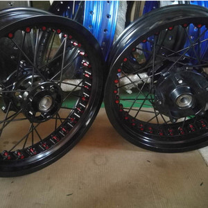 Ruedas de aluminio anodizado para motocicleta, Ready, 100, sin tubo, para <span class=keywords><strong>DUCATI</strong></span> - Product Image 2