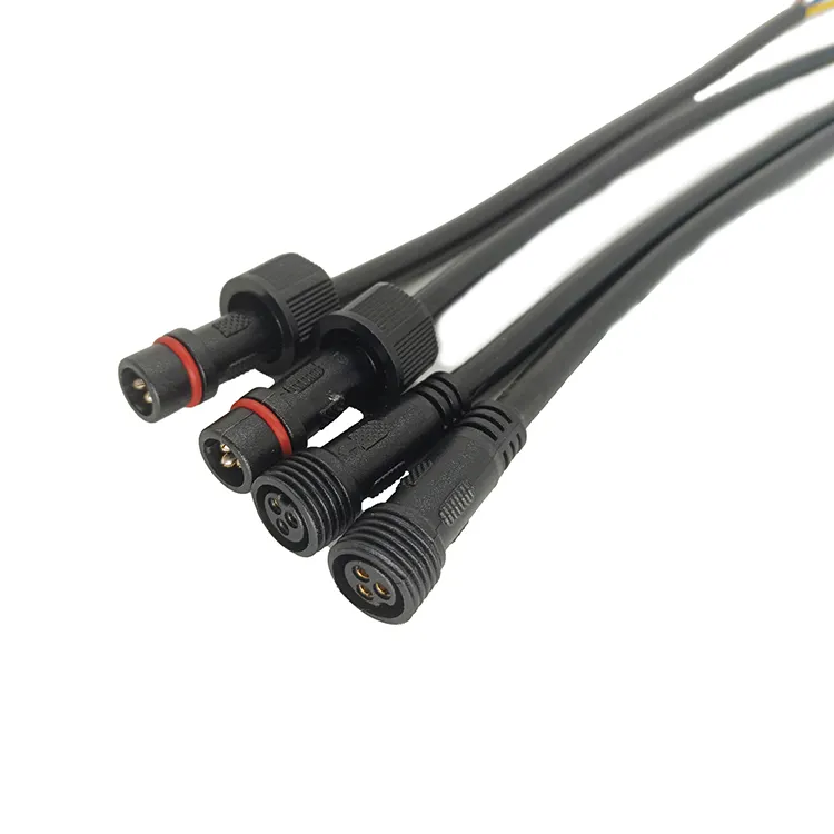 Câble de connecteur LED 2Pin étanche IP67 mâle femelle connecteur de lumière LED 3 4 5 broches pour l'extérieur