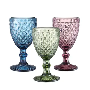 复古波西米亚设计老式玻璃高脚杯压花水晶葡萄酒和婚礼