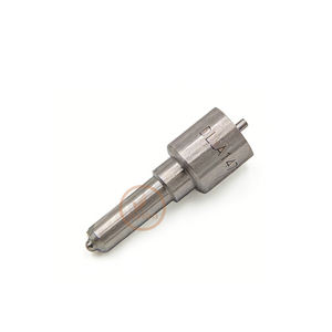 Inyectores de combustible diésel DLLA150P585  DLLA148P586  DLLA154P596 DLLA145P606 - Product Image 2