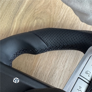 Volante Deportivo de Fibra de Carbono Real con Palanca de Cambios para <span class=keywords><strong>Toyota</strong></span> Land Cruiser LC300 Hilux Supra Mk5 Corolla Camry Fortuner <span class=keywords><strong>Gt86</strong></span> - Product Image 6