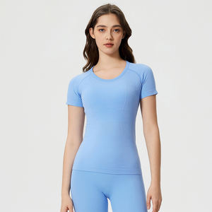 Hot personnalisé femmes Slim Fit à manches courtes Gym t-shirt haut de Yoga col rond séchage rapide sport t-shirts équitation sans couture t-shirt - Product Image 3