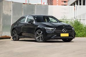 <span class=keywords><strong>Mercedes</strong></span> A200L 2024 Nuove Auto dalla Cina Motore Turbo 1.3T Cambio Automatico Sedili in Pelle Trazione Anteriore Standard Euro VI Carburante Benzina - Product Image 3