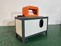 Sierra de corte automática de alta calidad para marcos de ventanas de aluminio 2026, máquina de corte con control PLC y servoaccionamiento
