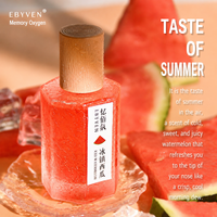 Saveur exclusive d'été Pastèque réfrigérée Smoky Peach Snow Lasting Small Light Lychee Perfume Mist Spray For Men Women Student